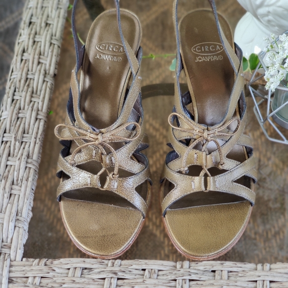 Circa Joan & David Brown Tie Slingbacks Size 7.5M - Picture 2 of 6